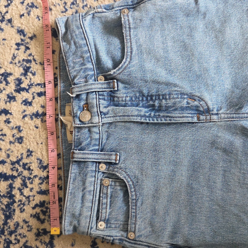 Madewell Distressed Light Blue Skinny Jeans - Picture 6 of 8
